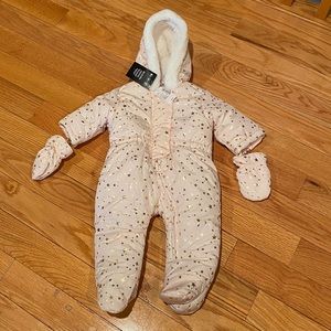 Baby snowsuit with gloves size 3-6 months